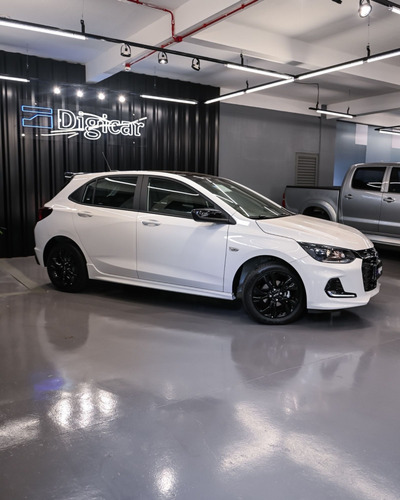 Chevrolet Onix HATCH RS 1.0 TB 12V Flex 5p Aut.