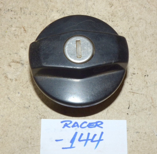 Tapa Rosca De Bencina Sin Llave Daewoo Racer Año 1994 A 1998