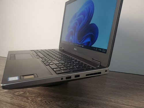 Laptop Dell Precisión 7540 Core I9 9na Gen 32ram 1tb Ssd Tv4 Negro (Reacondicionado)