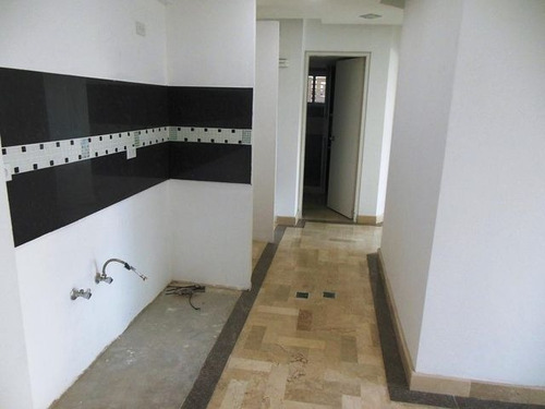 Imagen 3 de 10 de Apartamento En Venta San Bernardino Mls #22-13528 Yz