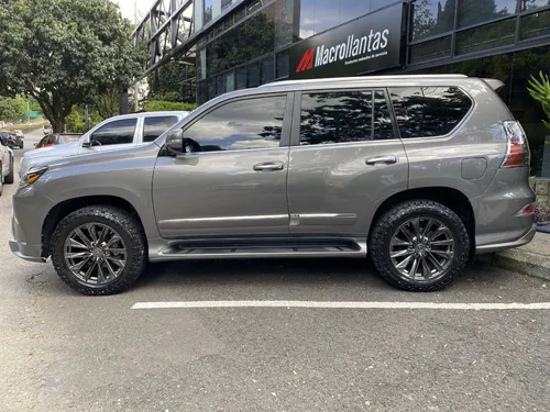 Lexus GX 4.6 460 Premium