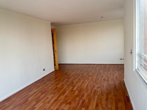 Vendo Dpto. 3 Dorm. Y 2 Baños A Cuadras Metro Ñuñoa