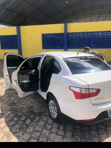 Fiat Siena 2015 1.4 El Flex 4p