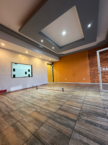 Arriendo Local Strepcenter Guillermo Ulriksen (97891)