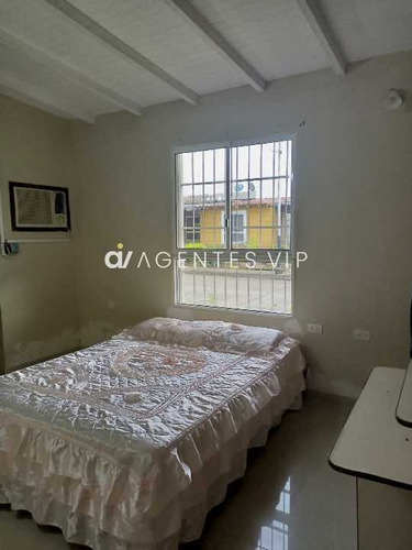 Imagen 10 de 14 de Se Vende Casa Urbanización Lomas Del Bosque Condominio El Olivo