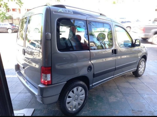 Imagen 12 de 18 de Citroën Berlingo Multispace Hdi Xtr Oportunidad