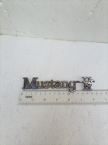 Emblema Antiguo Ford Mustang Metal