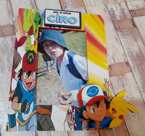 8 Centros Souvenirs Pokemon Picachu + 6 Portaretratos
