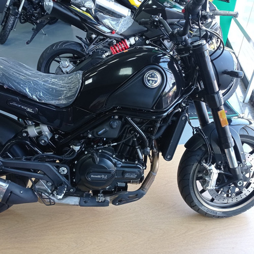 Imagen 20 de 24 de Benelli Leoncino 500