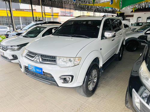 Mitsubishi Pajero 3.2 Hpe Aut. 5p