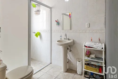 Venta Casa 7 Ambientes Adolfo Ruiz Cortínes