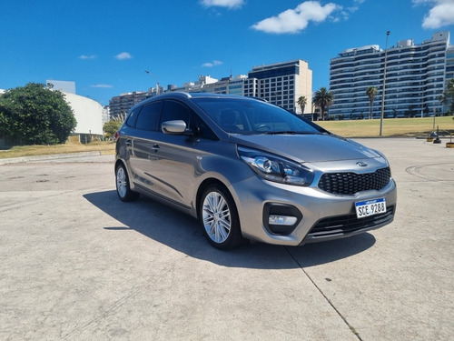 Imagen 3 de 20 de Kia Carens 2018 2.0 Ex 6abg 7pas At