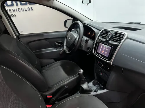 Renault Logan 1.6 Expression
