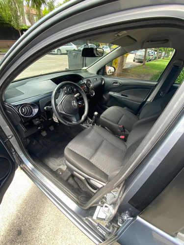 Toyota Etios 1.5 Xls 2014