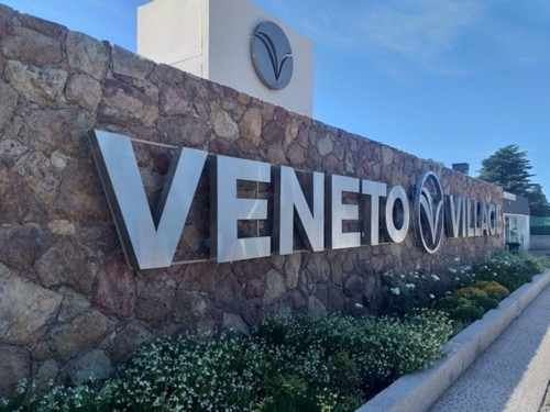 Imagen 4 de 13 de Departamento En Veneto Village Zona Carlos Paz !!!
