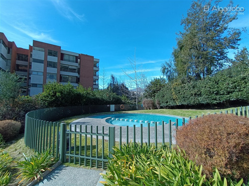 Departamento En Venta De 3 Dorm. En Lo Barnechea