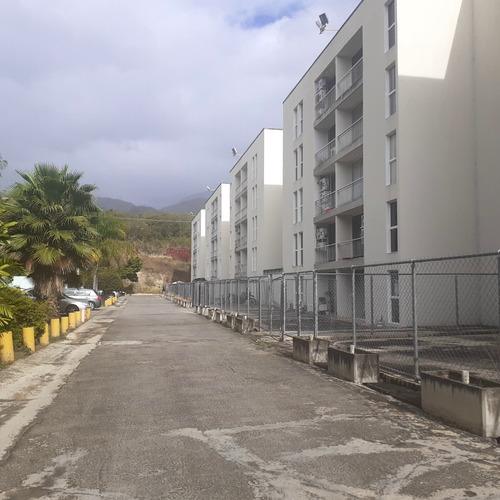 Imagen 18 de 22 de Apartamento En Venta Los Jabillos Guatire Estado Miranda 60m2