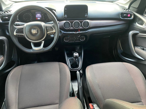 Fiat Cronos 1.8 16v Precision