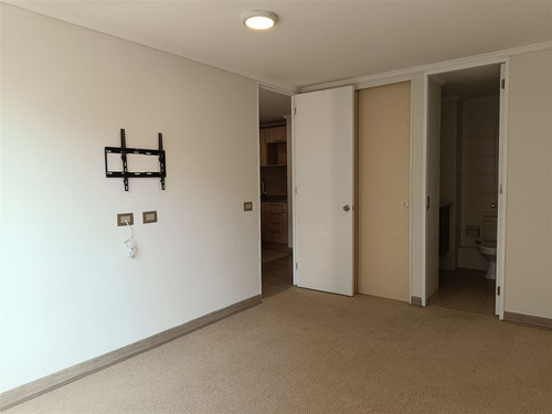 Arriendo Depto Coronel Souper, Piso 20. 50% Dcto X 1 Mes