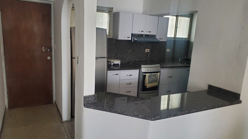 Imagen 7 de 19 de Apartamento Venta Altagracia La Pastora 2hab 1b 04141740165