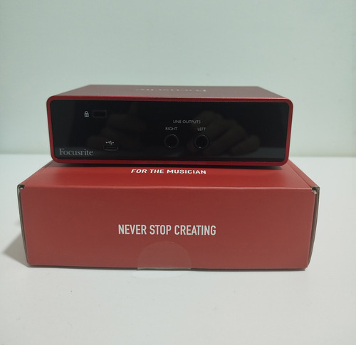 Focusrite Scarlett Solo 3o Generación Interface De Audio Rojo