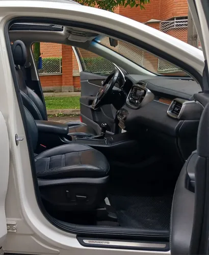 Kia Sorento Ex / Modelo 2016