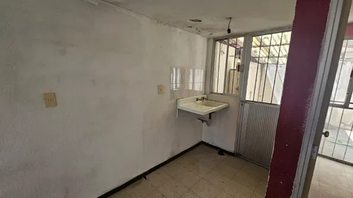 Casa En Condominio En Venta 3 Recámaras 1 Baño 1 Auto Los Sauces Toluca
