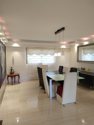 Imagen 5 de 12 de Apartamento Urb. Manzanares