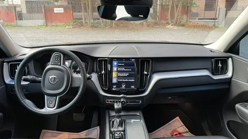 Volvo XC60 2.0 T5 Awd Momentum