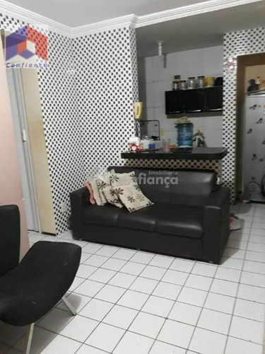 Imagem 2 de 7 de Apartamento À Venda Em Fortaleza/ce - Ap0303