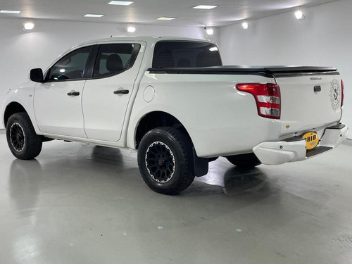 Mitsubishi L200 Triton Spo Gl