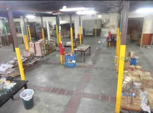 Imagen 10 de 27 de Josè Ravelo 0414-3702803 Alq.galpon Los Chorros 21-20812
