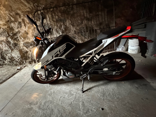 Ktm Duke 200 Ng Abs Modelo 2023 Adquirida 0km En 2024
