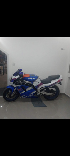 Suzuki 750