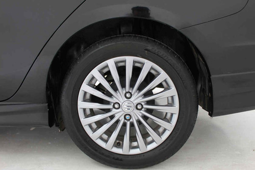 Imagen 15 de 15 de Suzuki Ciaz 2020 4 Cilindros