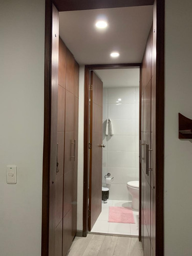 Imagen 7 de 14 de Apartamento Chapinero Alto 78 Mts