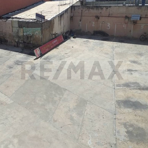 Imagen 4 de 7 de Remax Abba Alquila Local Comercial En El Paseo Colón De Puerto La Cruz