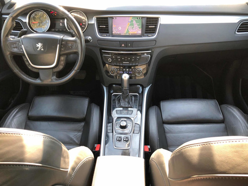 Imagen 7 de 13 de Peugeot 508 2.2 Gt Tiptronic Hdi 204cv 2013