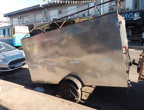 Vendo Trailler Excelente Estado. Mide Largo 2,70. Alto 1,70