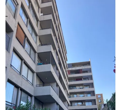 Venta Dpto. 2d+2b Cercano A Barrio Universitario República