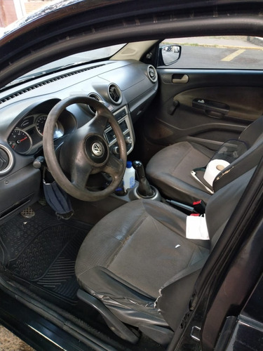 Imagen 8 de 8 de Vw Gol Sedan 2012 Estándar
