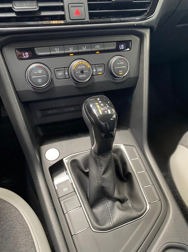 Imagen 10 de 15 de Volkswagen Taos 1.4 250 Tsi Comfortline Semini Lucas