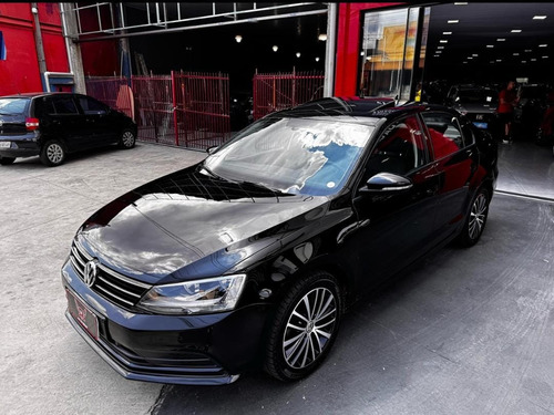 Volkswagen Jetta 2.0 Comfortline Flex Aut 4p