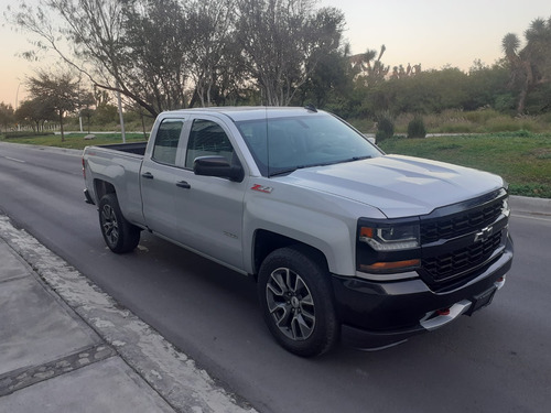 Chevrolet Silverado 5.4 2500 Cab Ext Ls V8 4x2 At