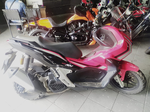 Adv 150 Cilindradas 2021 Com 13.000 Km