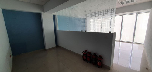 Oficina 224m2 En Anzures Acondicionada Y Lista Con Areas Abiertas Y Privados