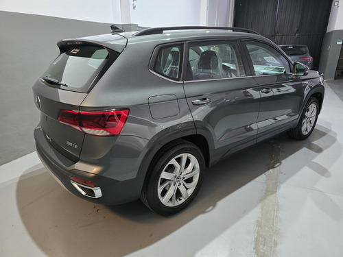 Taos Comfortline At, Recibo Menor, Financio