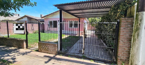 Imagen 1 de 9 de Vendo Casa En El Barrio El Chañar-coronel Brandsen