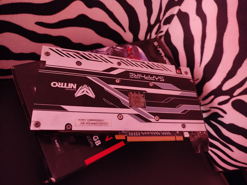Tarjeta De Video Sapphire Nitro+ Rx 480 8gb - Mas Regalos. (Usado)