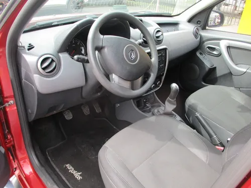 Renault Duster EXPRESSION 1600CC MT AA